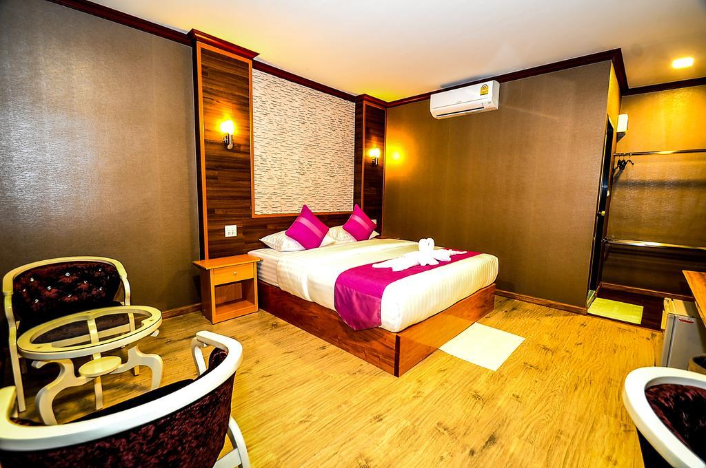 Lenoi Buri Hostel Phatthalung Buitenkant foto