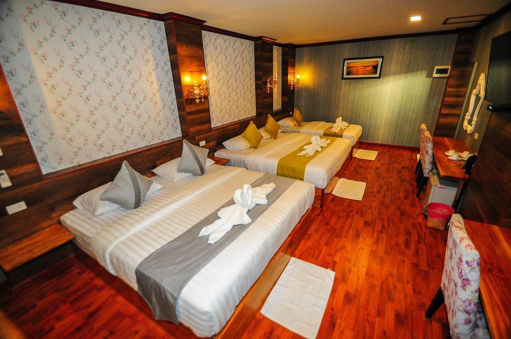 Lenoi Buri Hostel Phatthalung Buitenkant foto